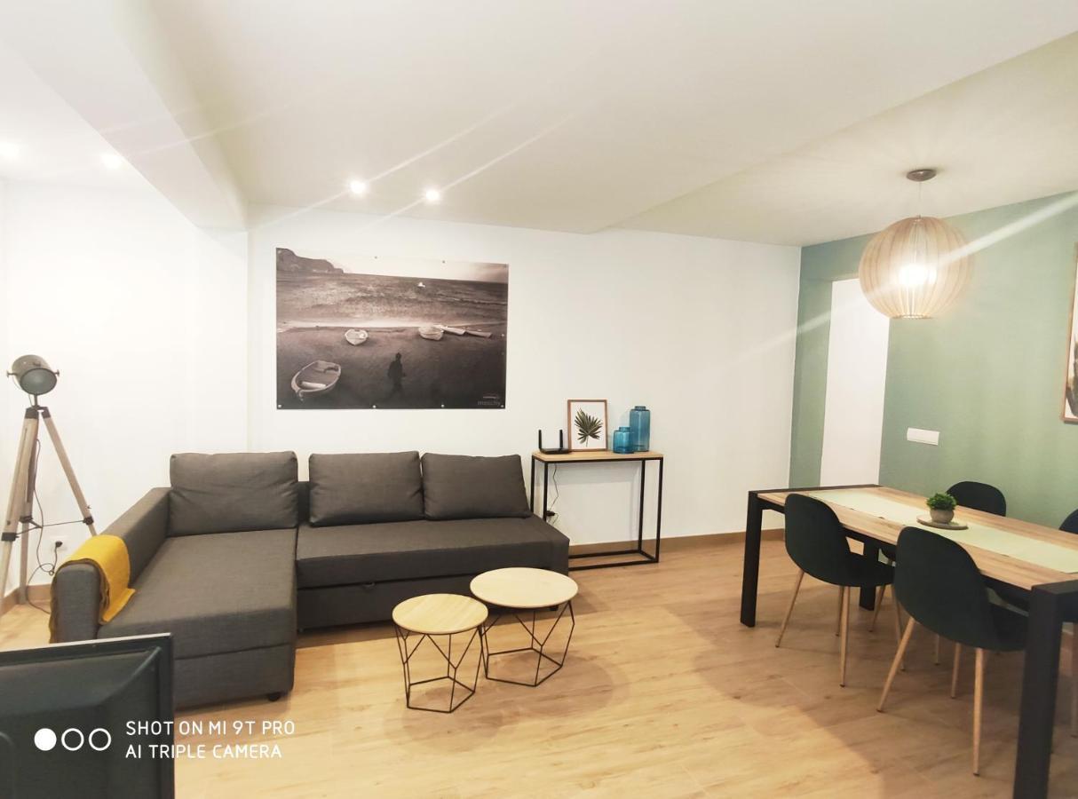 Padre Santaella - Lux&Cool Apartment Almeria Luaran gambar
